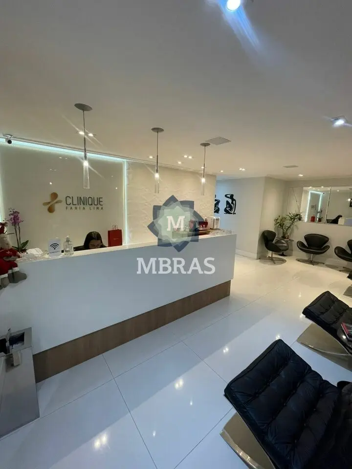 Conjunto Comercial para Consultório Médico mobiliado | Av. Brigadeiro Faria Lima | 120m² - foto 0