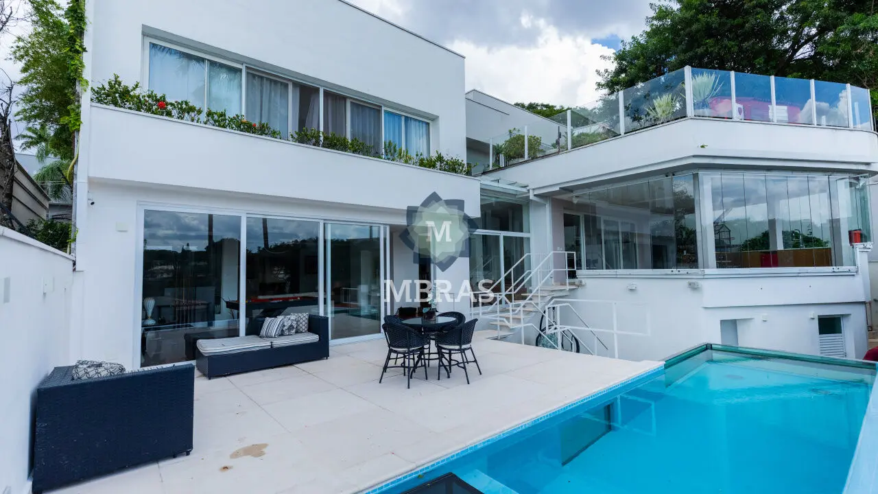 Casa reformada Cidade Jardim - 4 suítes - piscina - foto 0