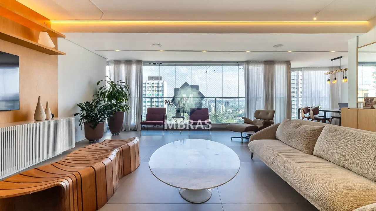 Apartamento exclusivo com 175m² e 3 suítes nos Jardins - foto 0