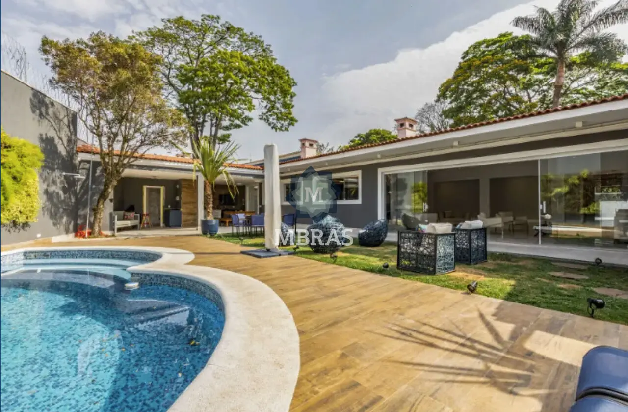 Residência Moderna e Impecável com Amplitude, Luz Natural e Lazer - foto 1
