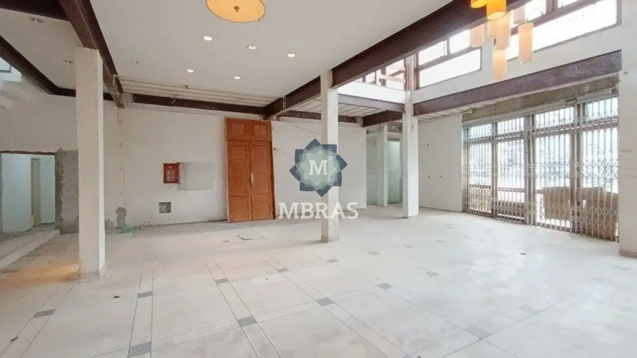 Excelente ponto comercial esquina na Av. Bandeirantes | reformado - foto 0