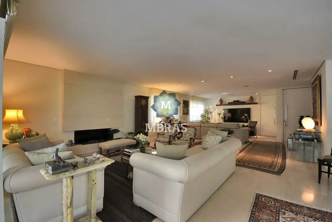 Alto Padrão no Coração do Itaim Bibi: Amplitude, Elegância e Localização Privilegiada - foto 0