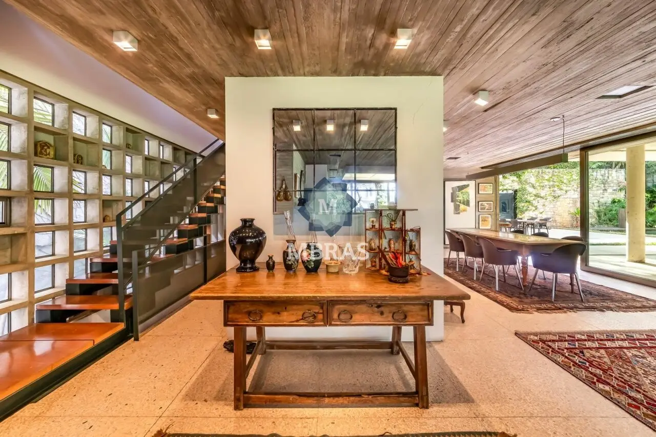 Casa Contemporânea no Cidade Jardim - foto 0