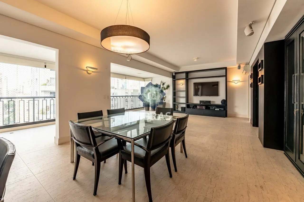 Apartamento sofisticado em endereço nobre do Itaim Bibi - foto 0