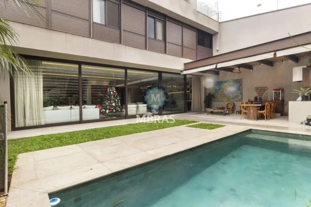 Casa contemporânea de alto padrão a poucos passos do Parque Ibirapuera - foto 1