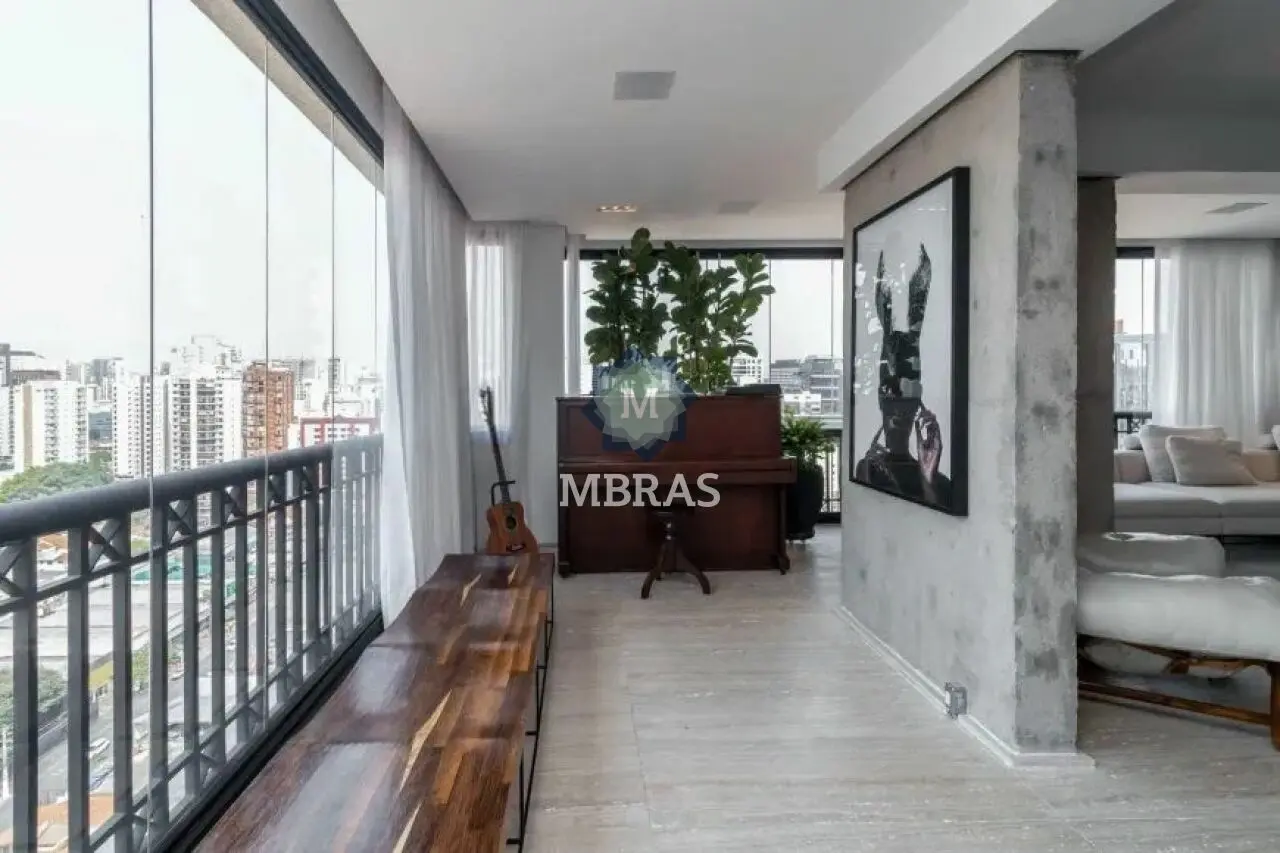 180 m² de Elegância em Condomínio Exclusivo - foto 0