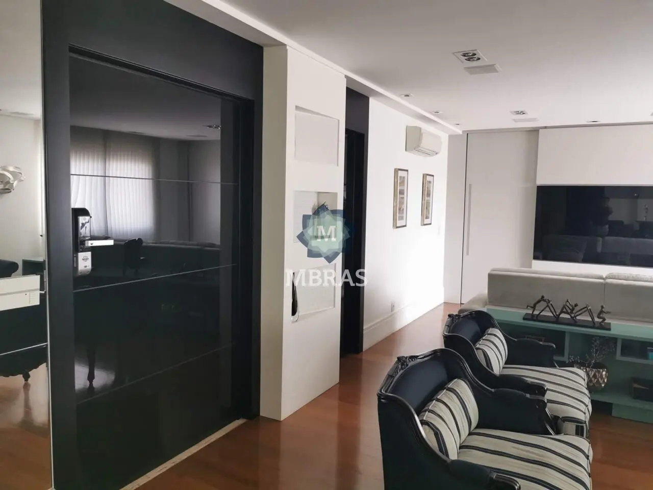 Apartamento com ambientes amplos e varanda gourmet na Vila Nova Conceição - foto 1
