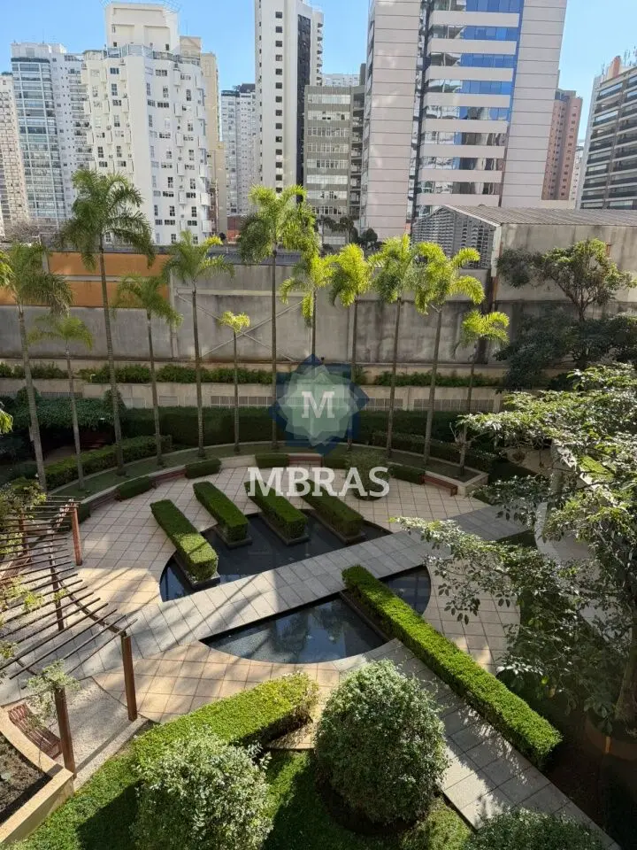 Apartamento com pé-direito duplo e lazer completo na Vila Nova Conceição - foto 1