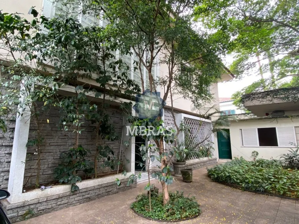 Casa para reforma em localização nobre do Jardim Europa - foto 0